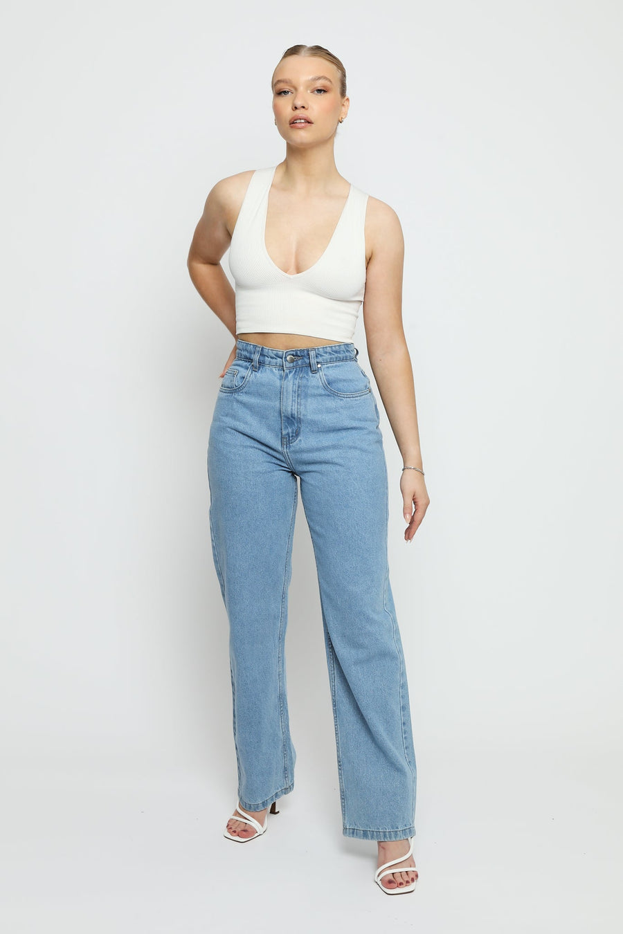 CALIYA High Waisted Wide Leg Jeans - Light Blue Wash - JMOJO - Women's Wide Leg Jeans