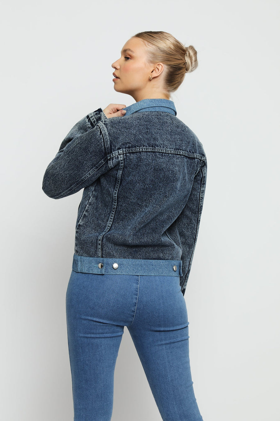 Dusk Two - Tone Denim Jacket – Mid Blue Wash - JMOJO - Women's Denim Jacket