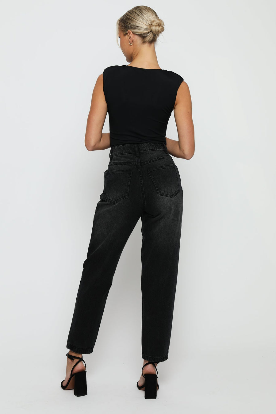 Evora High Waisted Relaxed Straight Leg Jeans - Black Wash - JMOJO - Women's Straight Leg Jeans