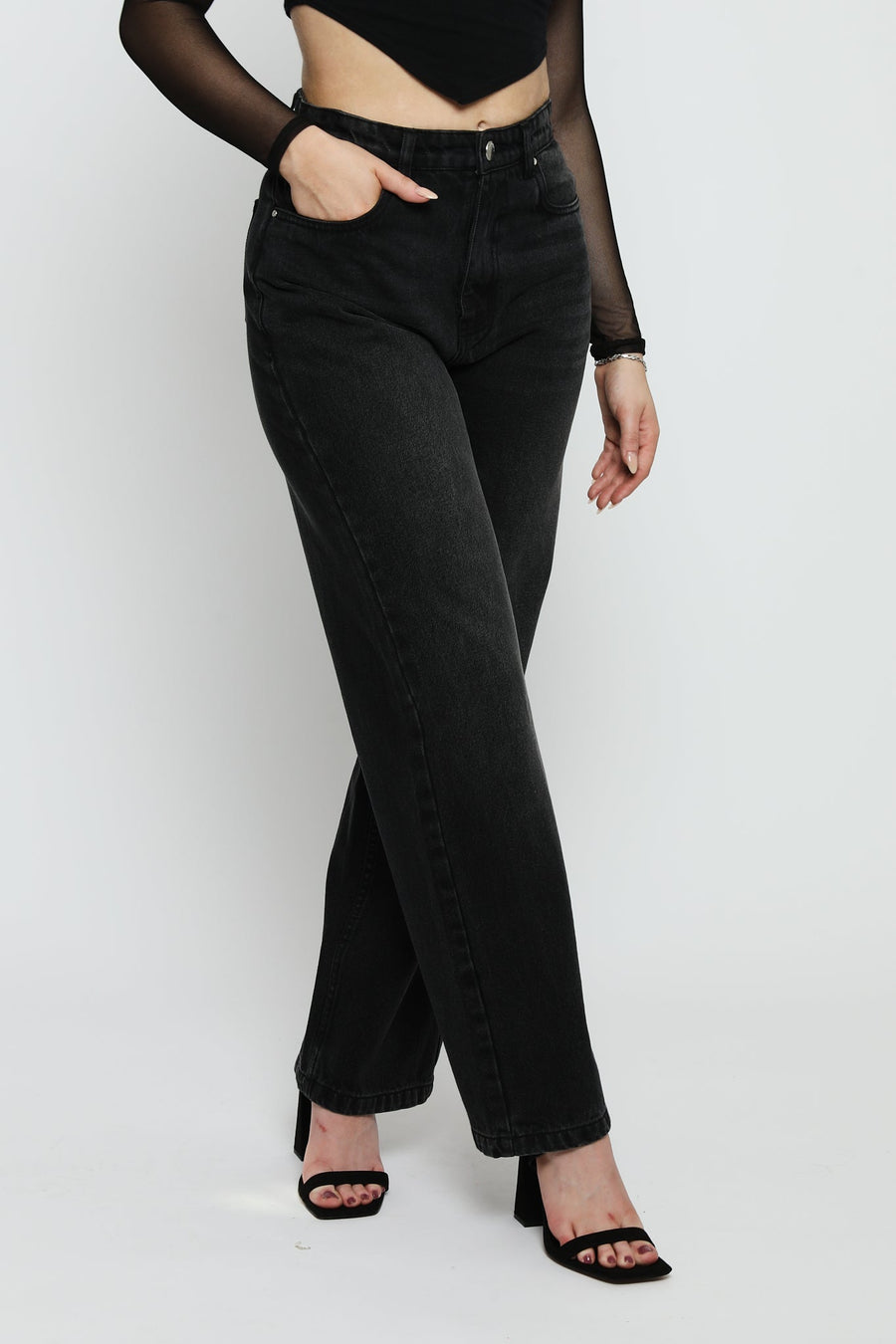 Evora High Waisted Stretch Relaxed Straight Leg Jeans - Black Wash - JMOJO - Women's Straight Leg Jeans