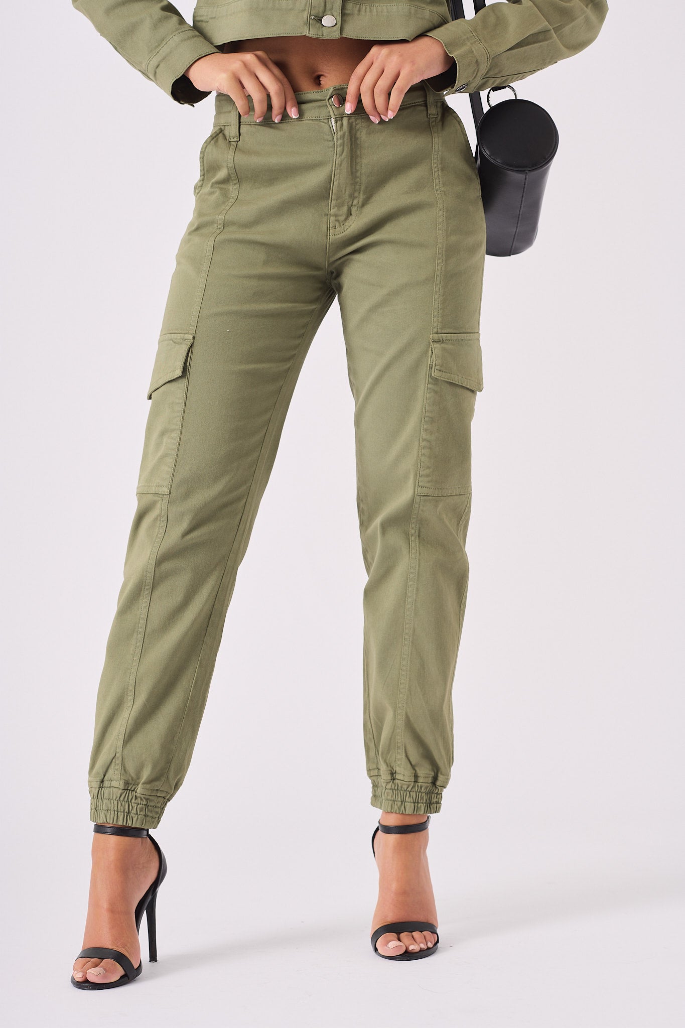 Floressa Tapered Cargo Jogger Jeans - Olive Green - JMOJO - Women's Cargo Denim Trouser