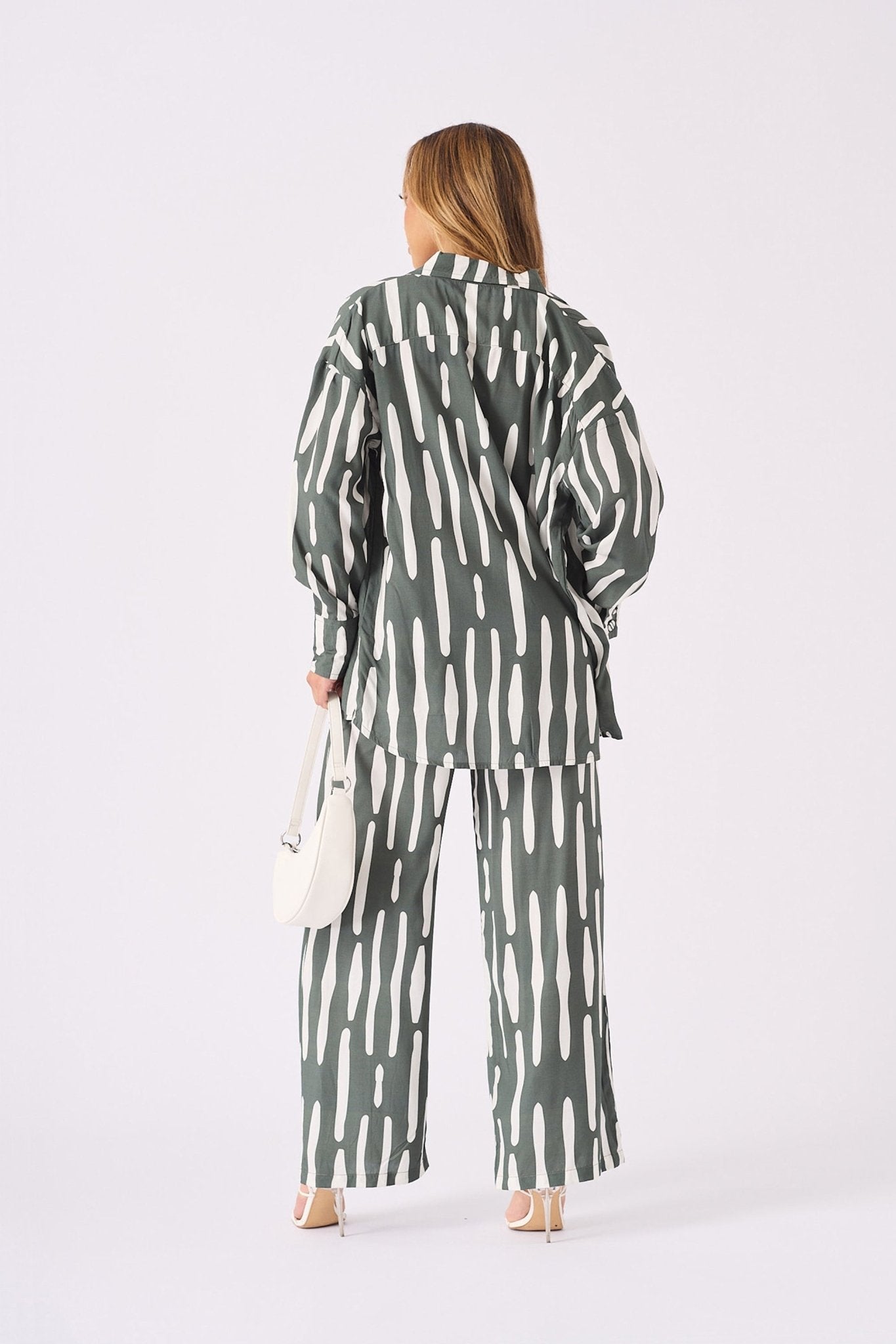 LONGLINE OVERSIZED SHIRT - GREEN - JMOJO - Women's Oversized Shirts