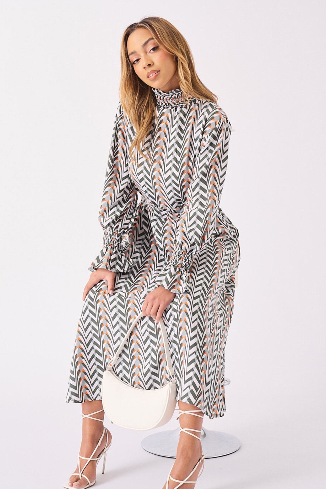 MAXI PRINTED SMOCKED DRESS WITH BELT - GREY - JMOJO - Women's Dresses