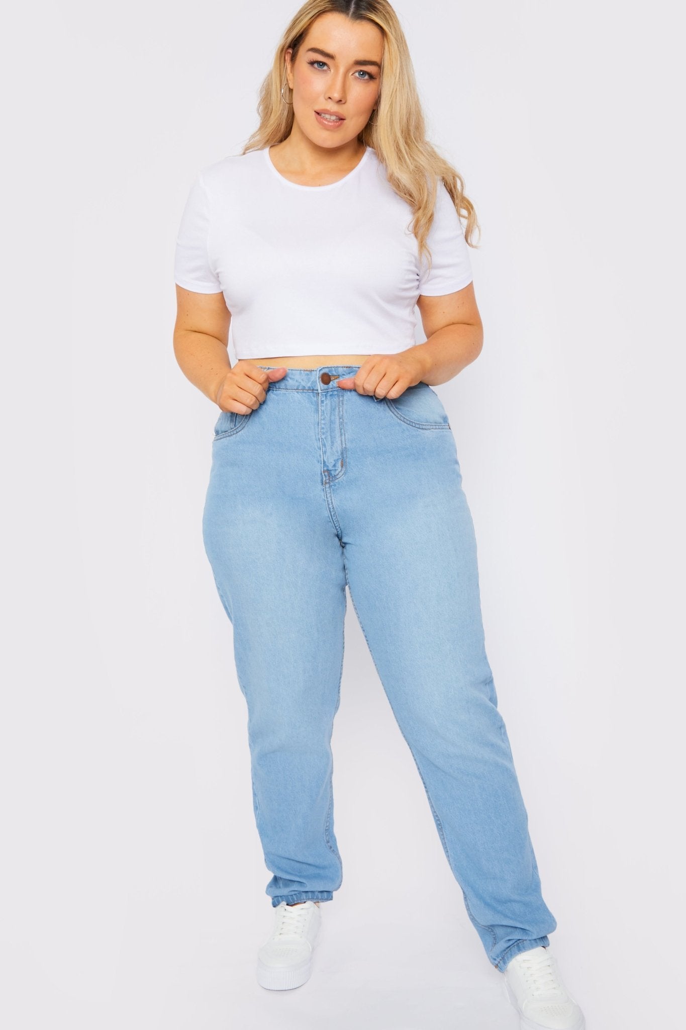 PLUS SIZE STRAIGHT LEG JEANS - LIGHT BLUE WASH - JMOJO - Women's Straight Leg Jeans