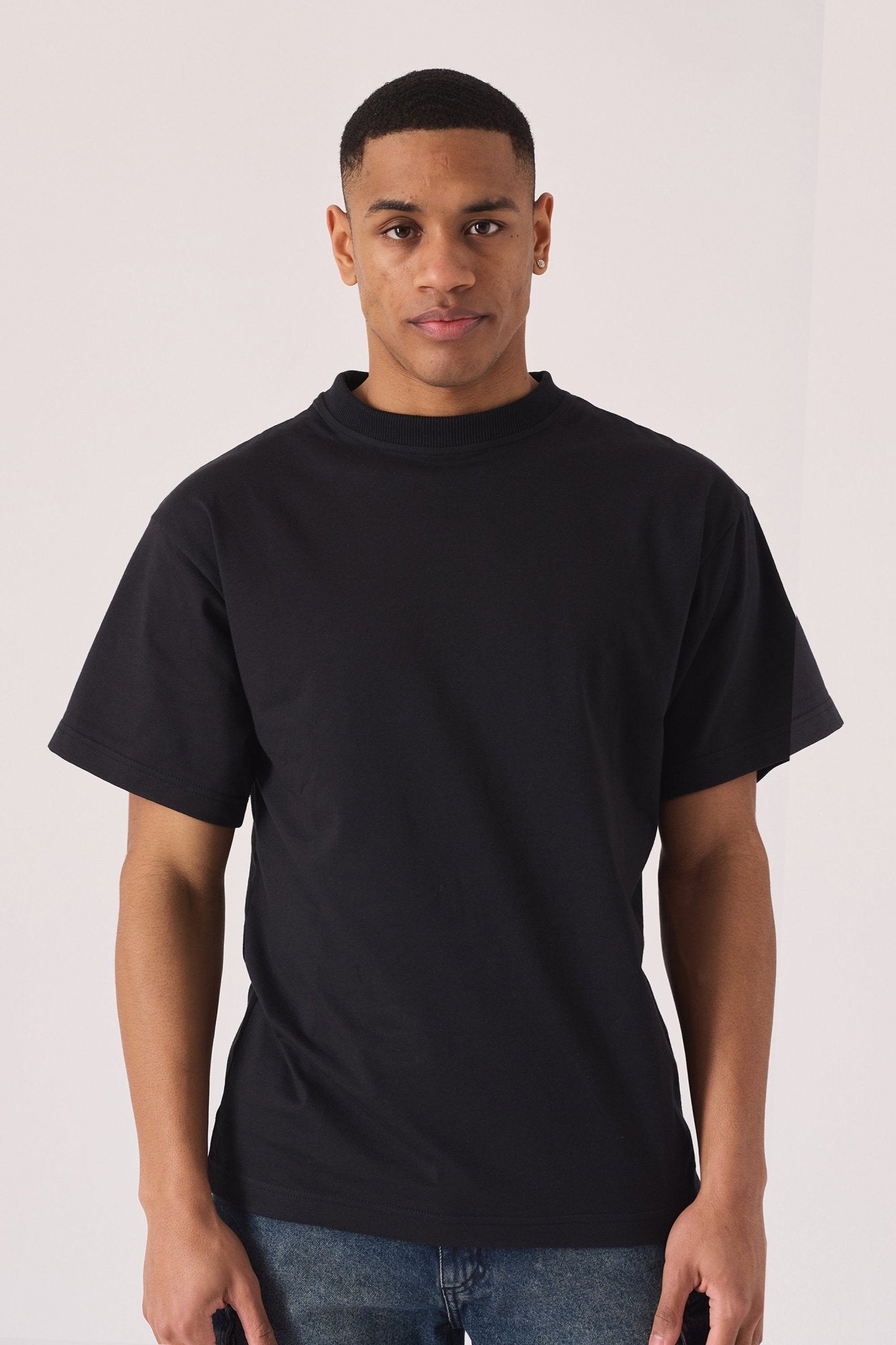 PREMIUM ESSENTIAL STRETCH T - SHIRT - BLACK - JMOJO - Men's T-Shirt