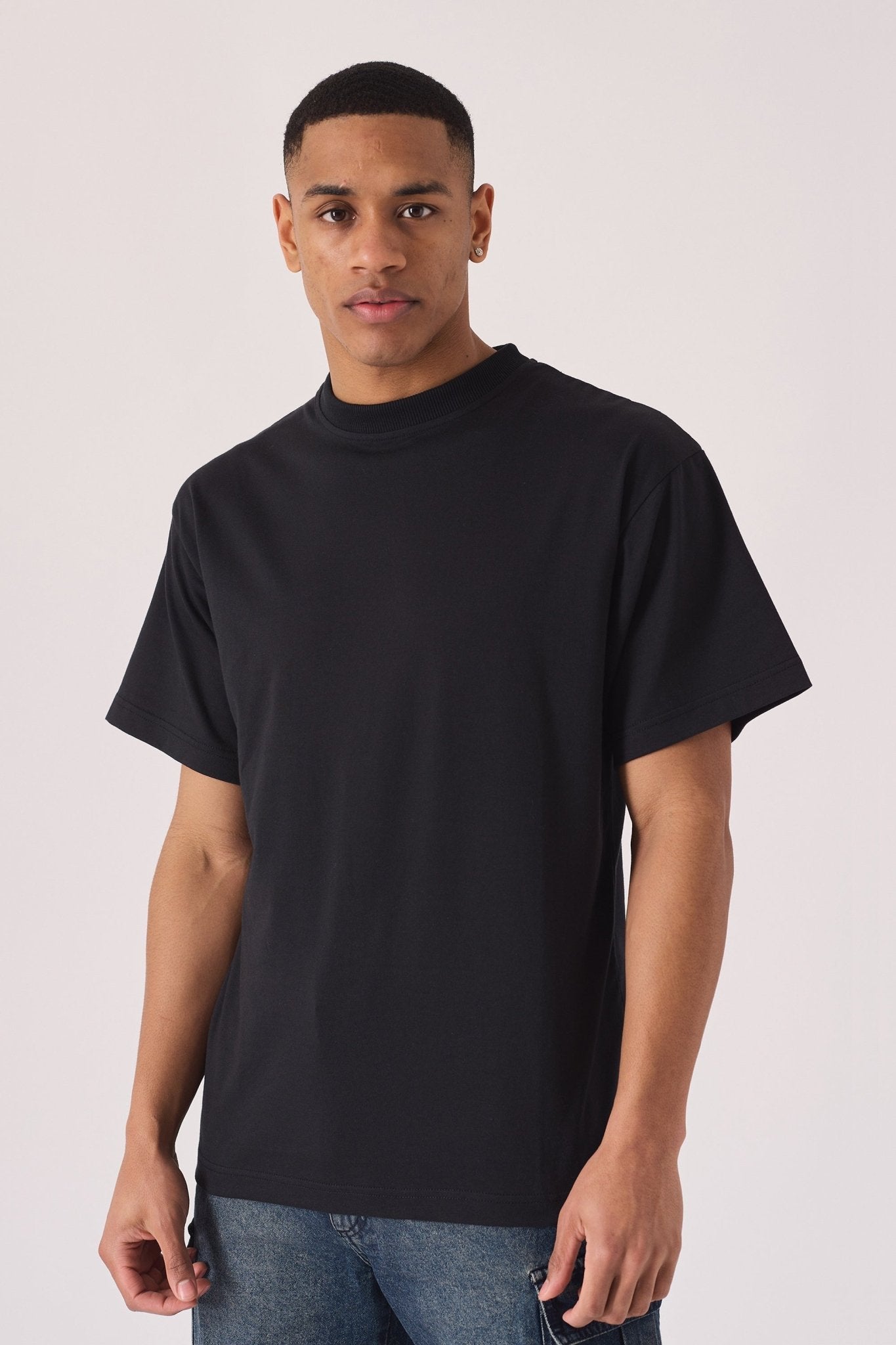 PREMIUM ESSENTIAL STRETCH T - SHIRT - BLACK - JMOJO - Men's T-Shirt