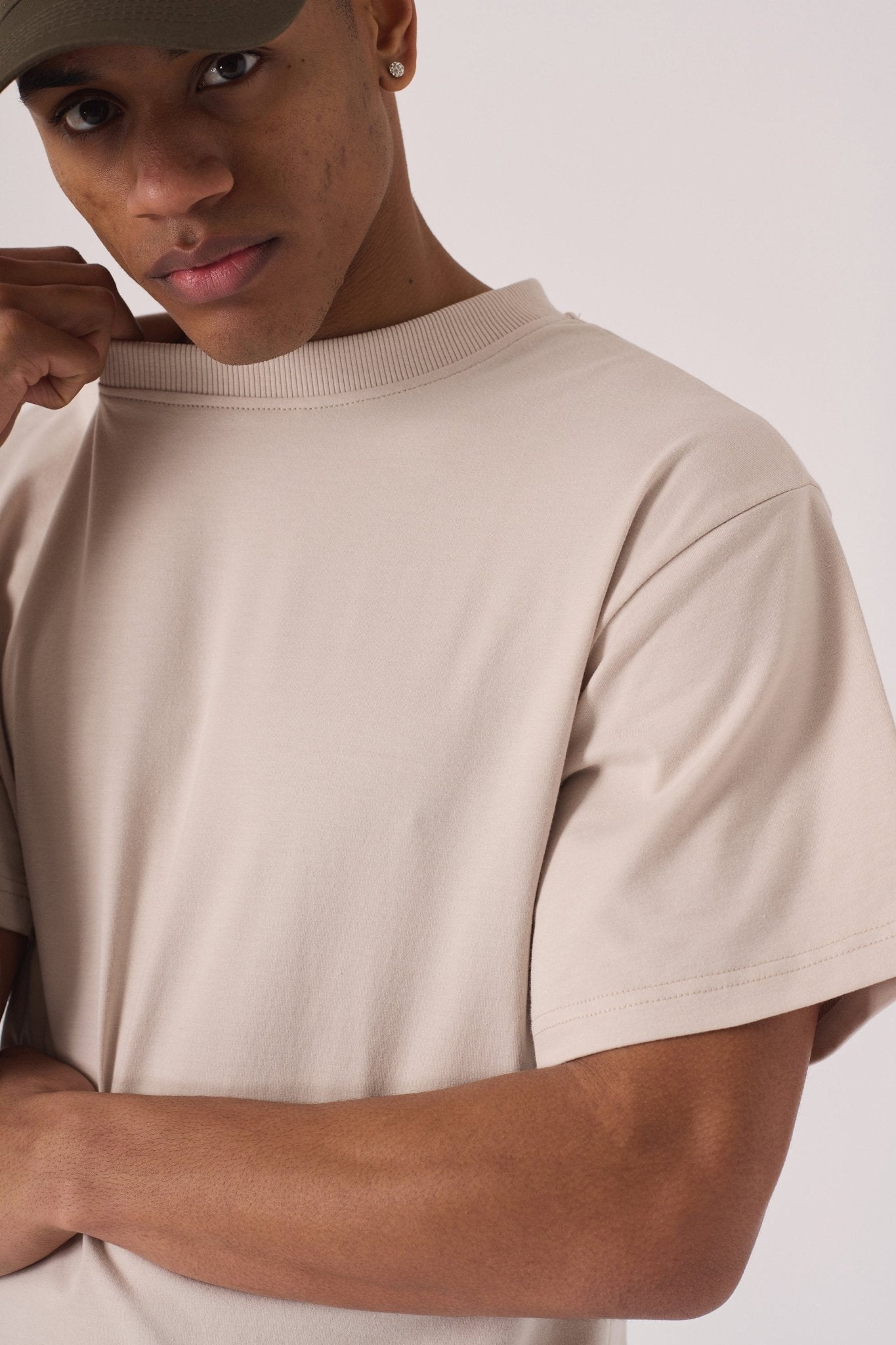 PREMIUM ESSENTIAL STRETCH T - SHIRT - STONE - JMOJO - Men's T-Shirt