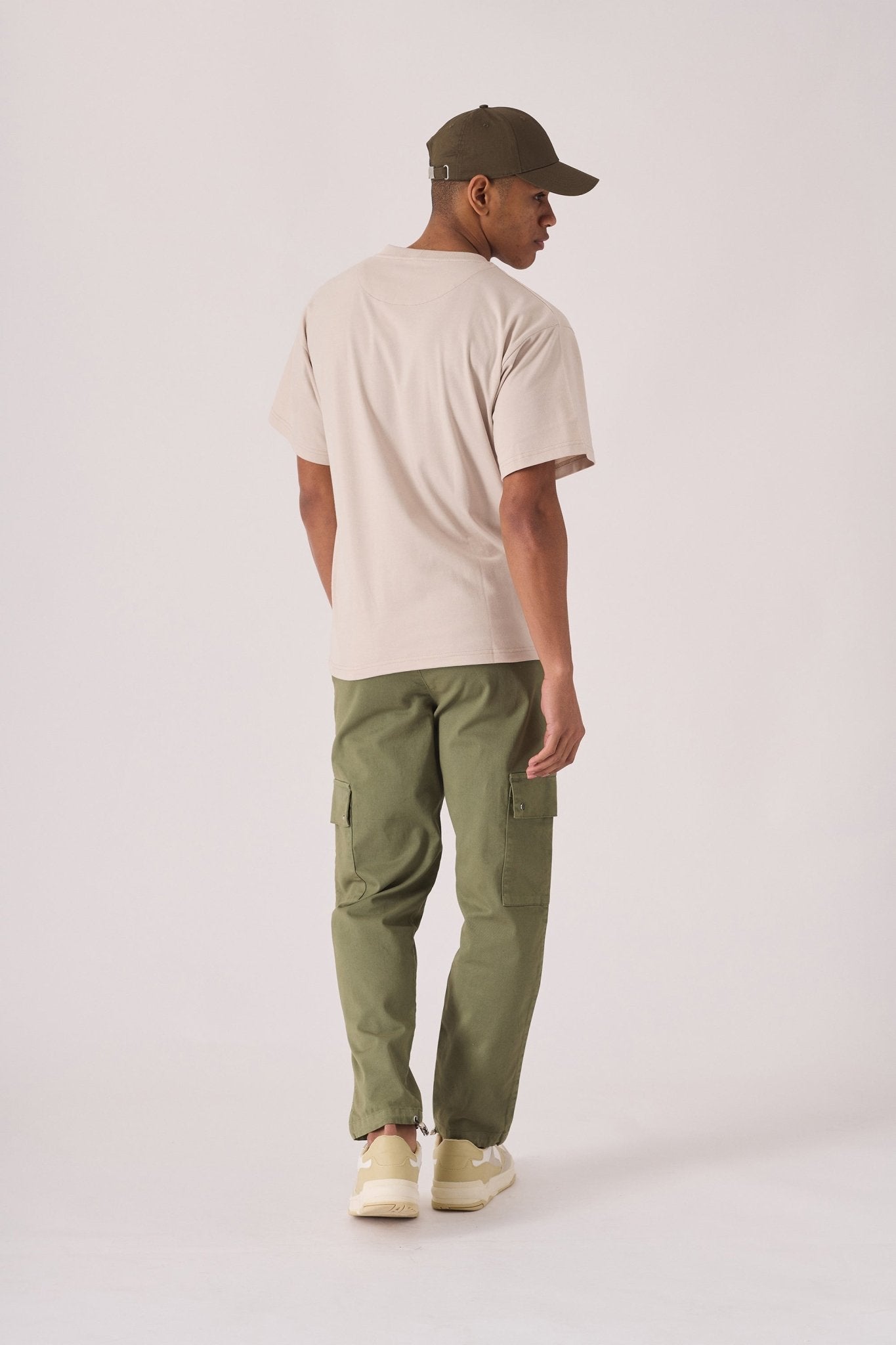 PREMIUM ESSENTIAL STRETCH T - SHIRT - STONE - JMOJO - Men's T-Shirt