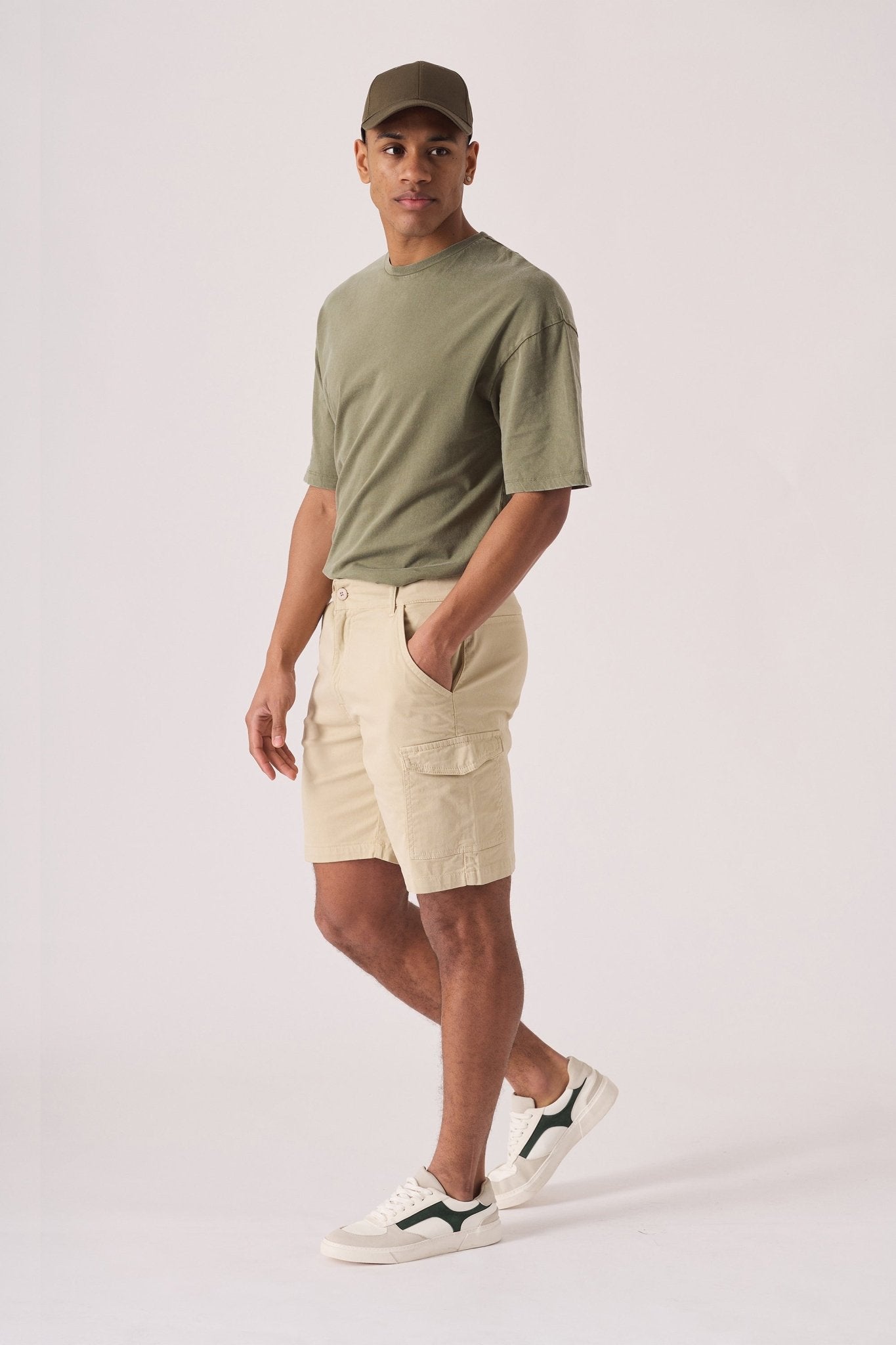 REGULAR CARGO SHORTS - BEIGE - JMOJO - Men's Cargo Denim Shorts