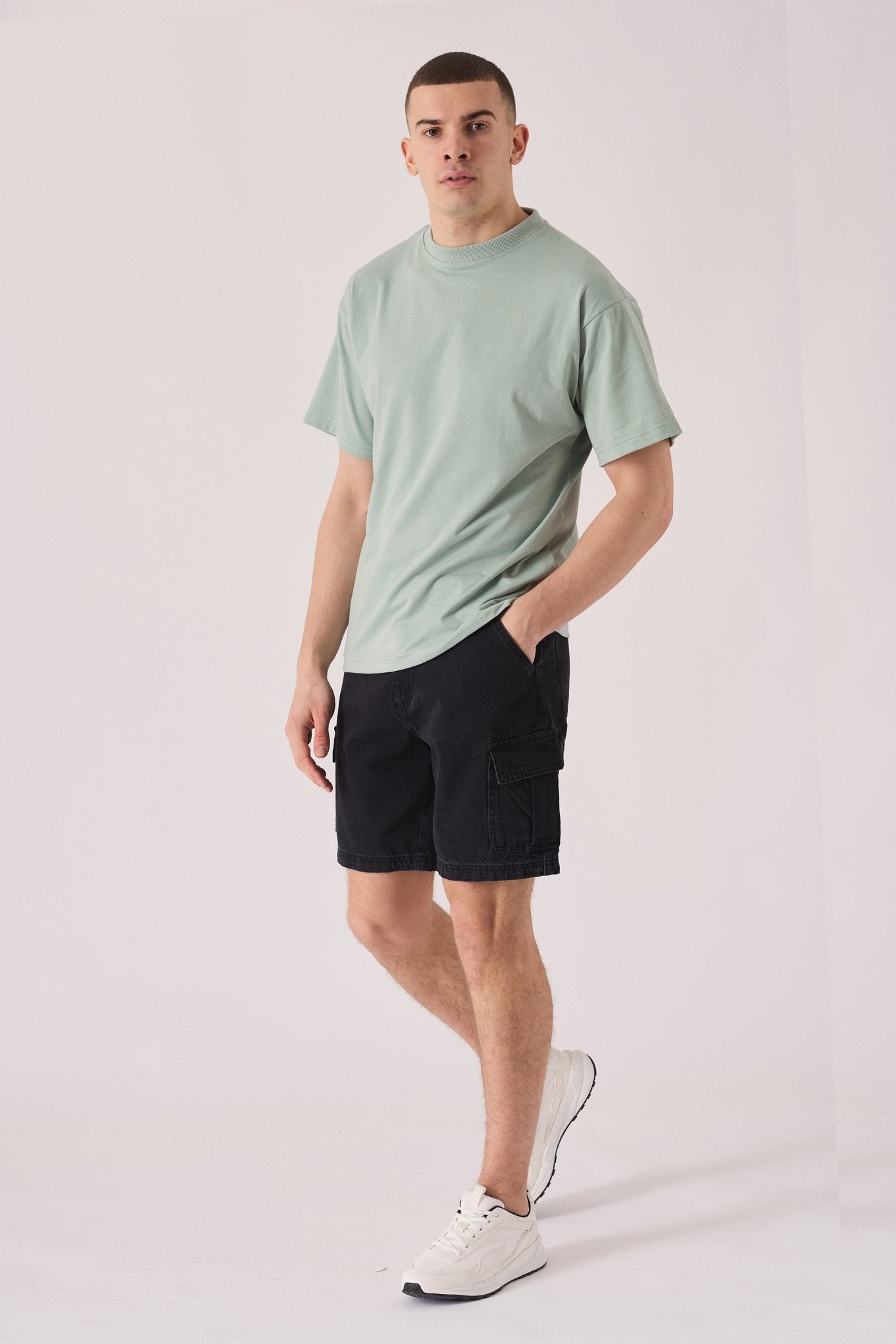 REGULAR CARGO SHORTS - BLACK WASH - JMOJO - Men's Cargo Denim Shorts