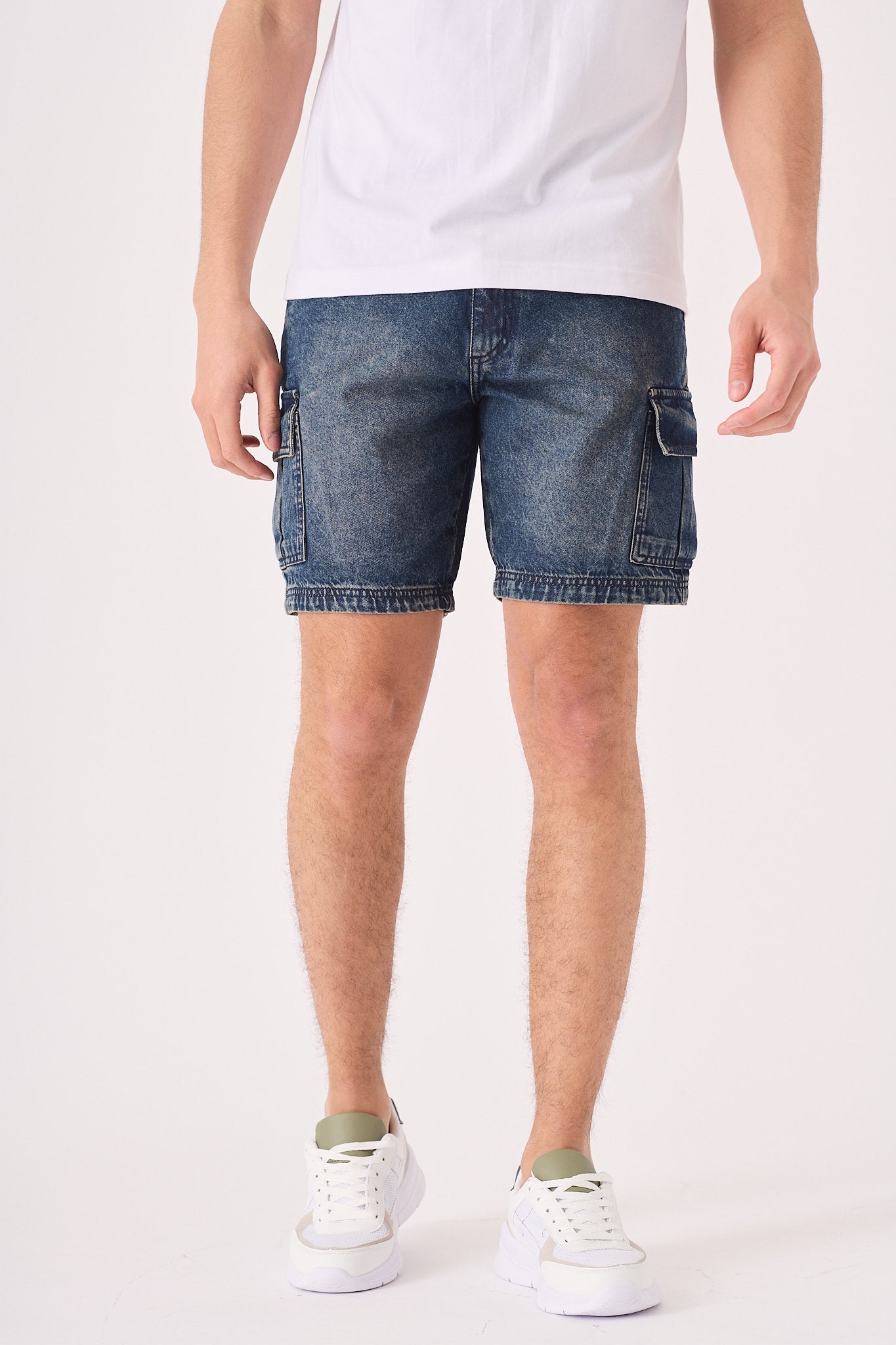 REGULAR CARGO SHORTS - MID BLUE WASH - JMOJO - Men's Cargo Denim Shorts