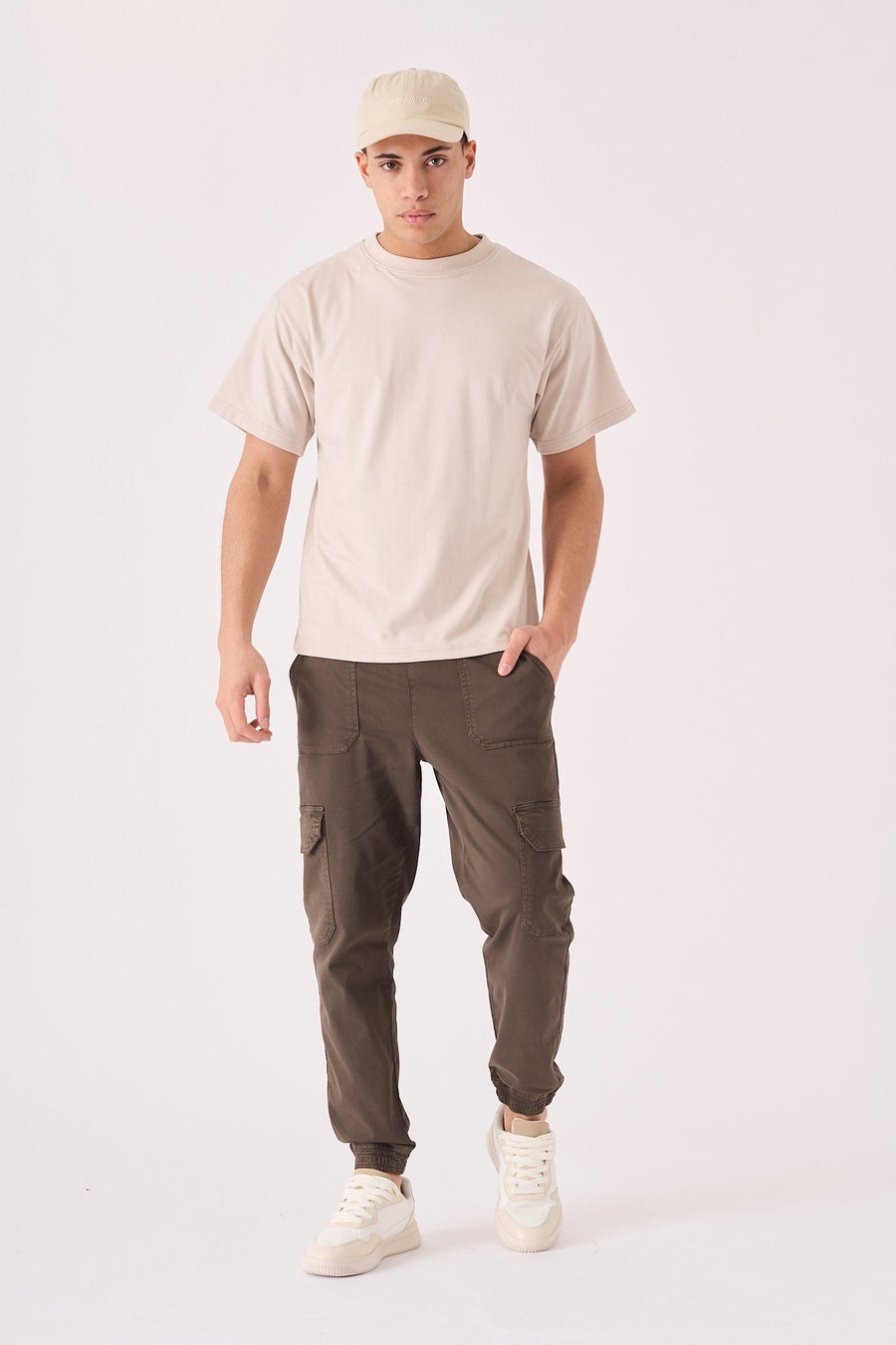 SLIM STRETCH CARGO TROUSERS - DARK BROWN - JMOJO - Men's Cargo Trouser